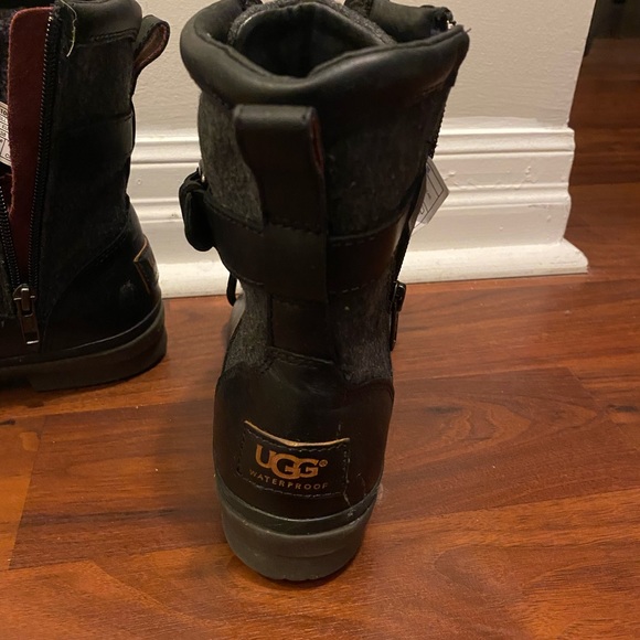 Ugg boots - Picture 2 of 11